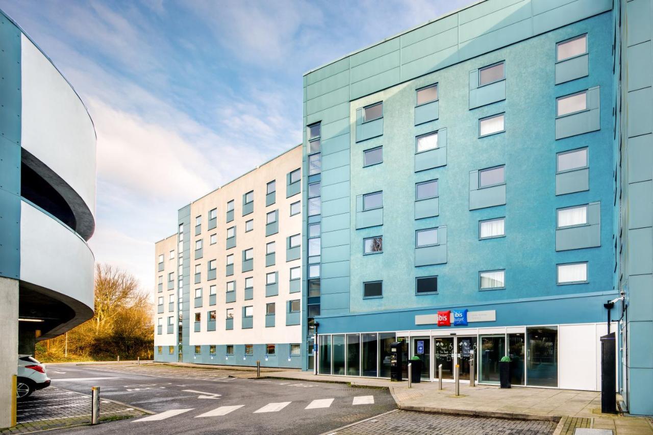 Ibis London Heathrow Terminal 5 Ξενοδοχείο Χίλινγκτον Εξωτερικό φωτογραφία