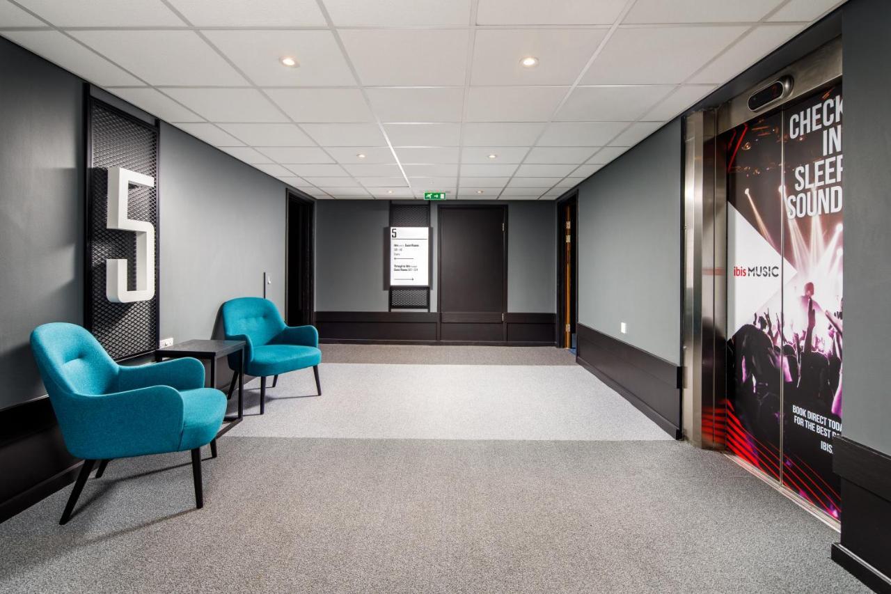 Ibis London Heathrow Terminal 5 Ξενοδοχείο Χίλινγκτον Εξωτερικό φωτογραφία