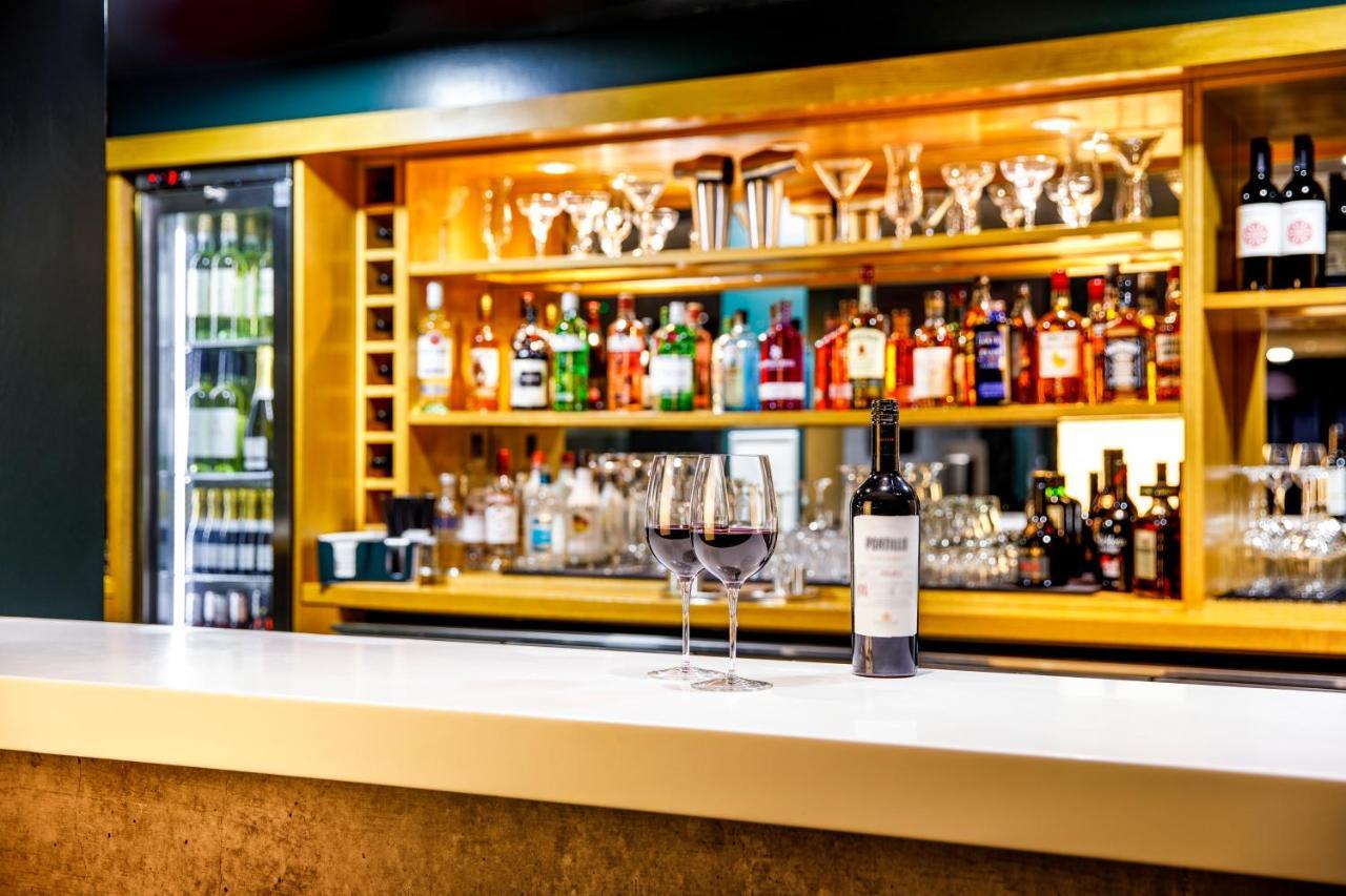 Ibis London Heathrow Terminal 5 Ξενοδοχείο Χίλινγκτον Εξωτερικό φωτογραφία