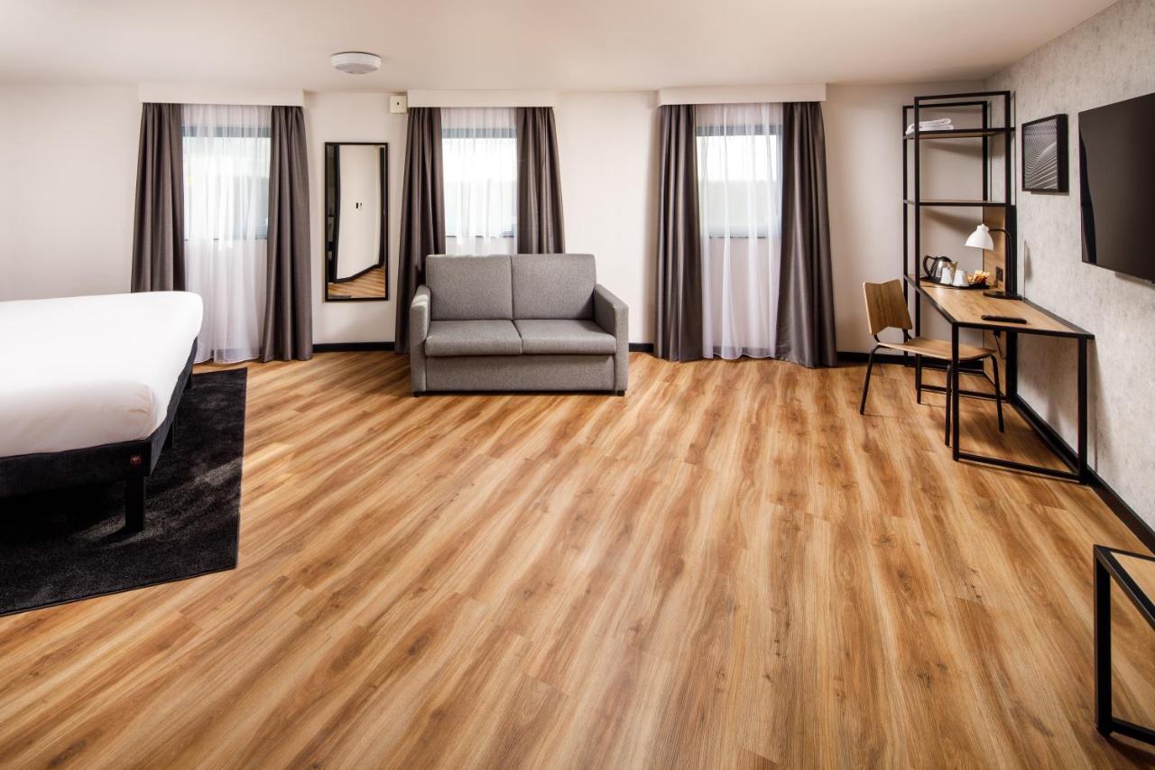 Ibis London Heathrow Terminal 5 Ξενοδοχείο Χίλινγκτον Εξωτερικό φωτογραφία